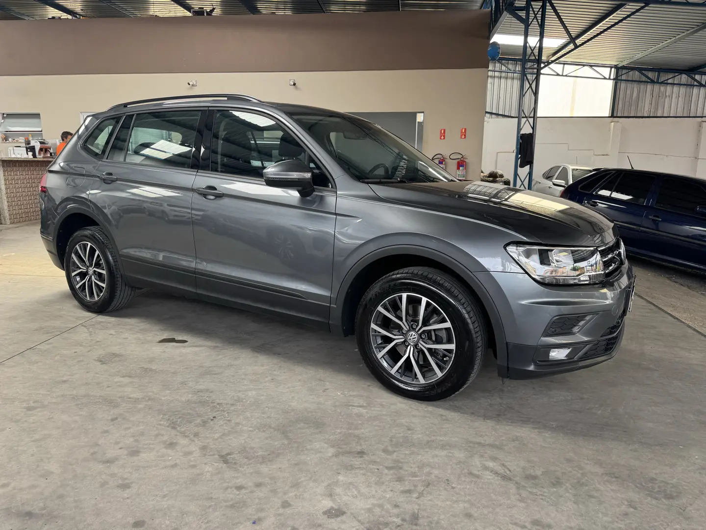VOLKSWAGEN Tiguan - Foto