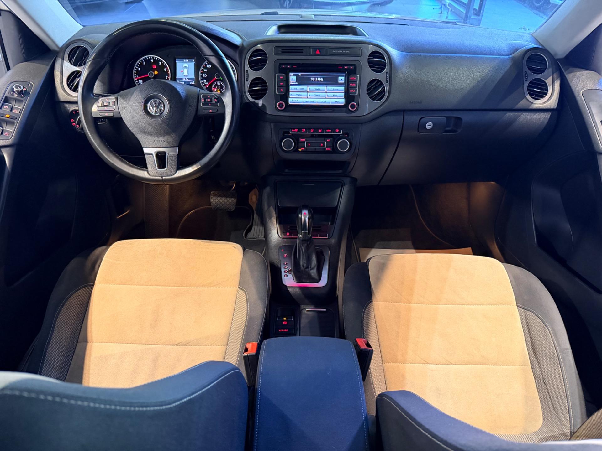 VOLKSWAGEN Tiguan - Foto