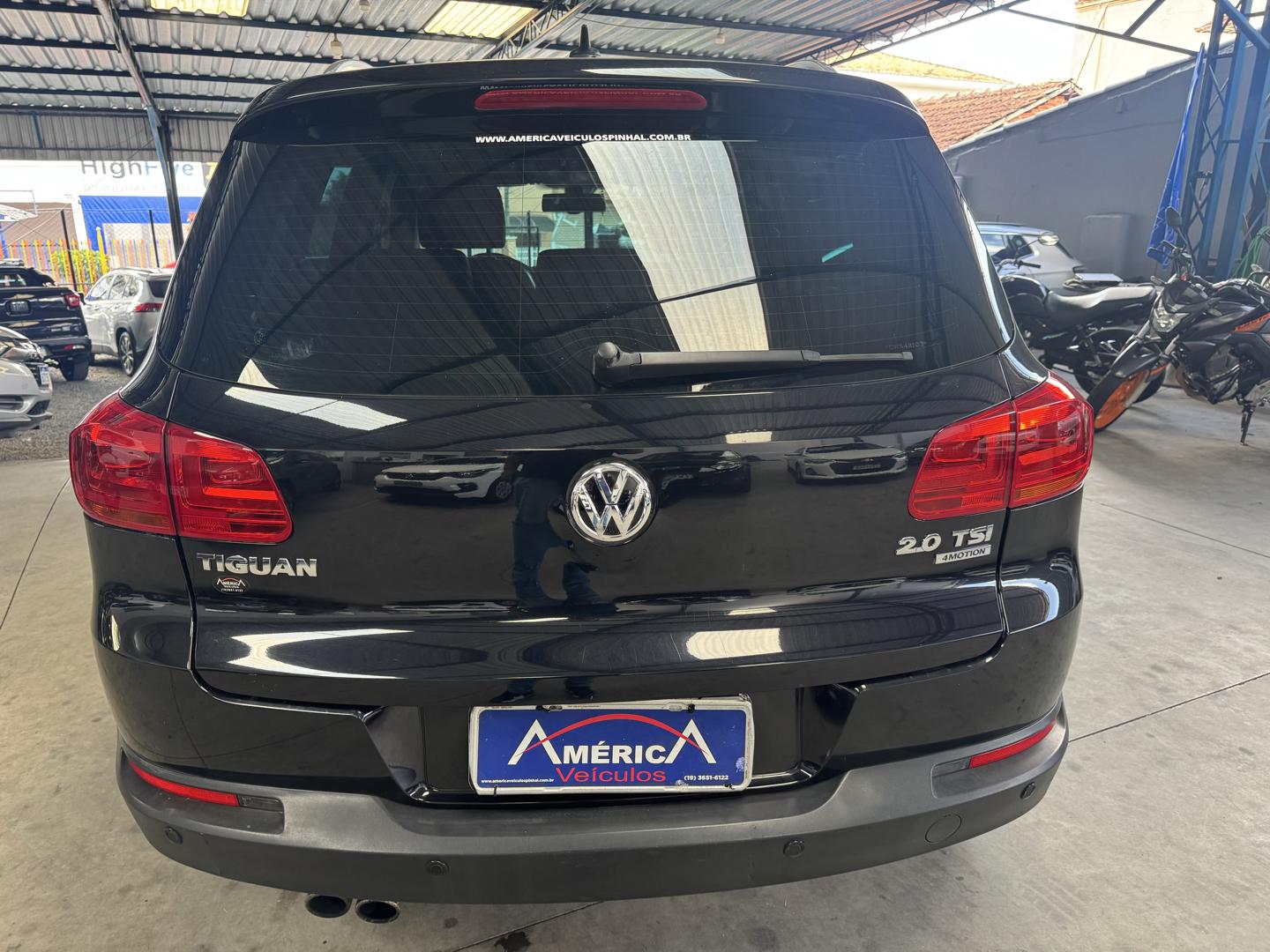 VOLKSWAGEN Tiguan - Foto