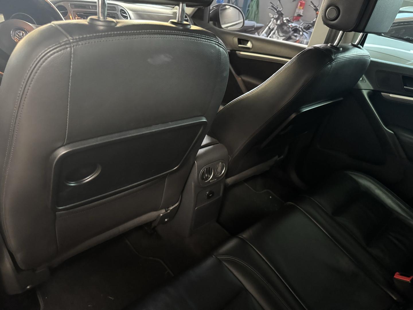 VOLKSWAGEN Tiguan - Foto