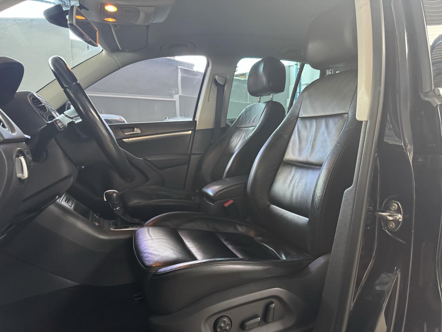 VOLKSWAGEN Tiguan - Foto