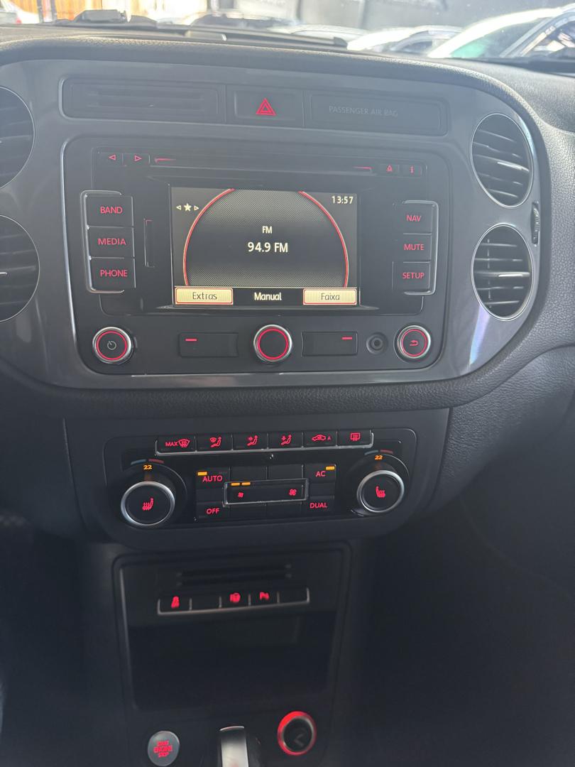 VOLKSWAGEN Tiguan - Foto