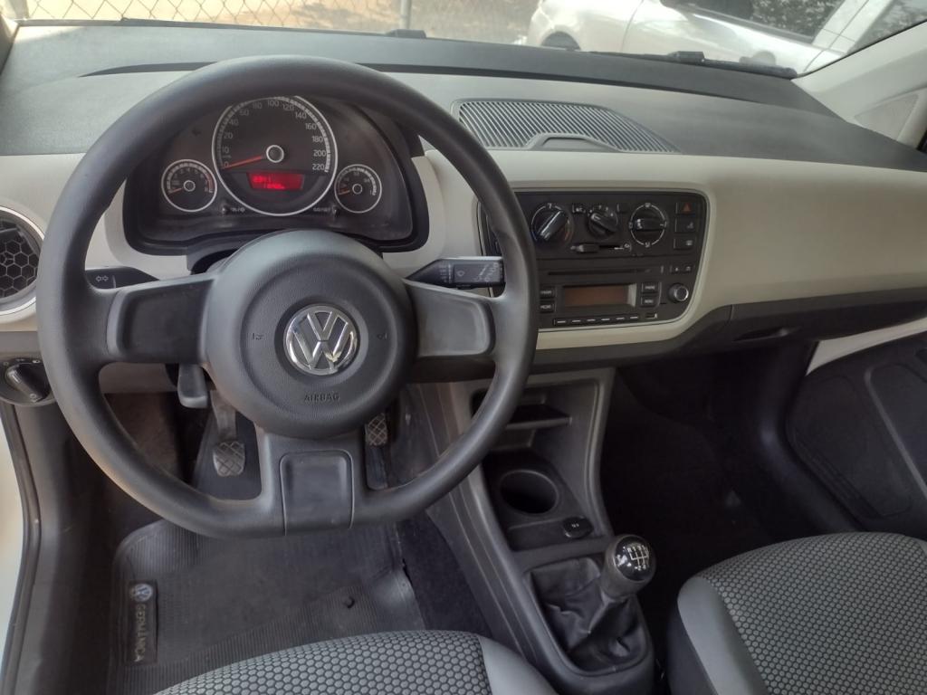 VOLKSWAGEN UP - Foto