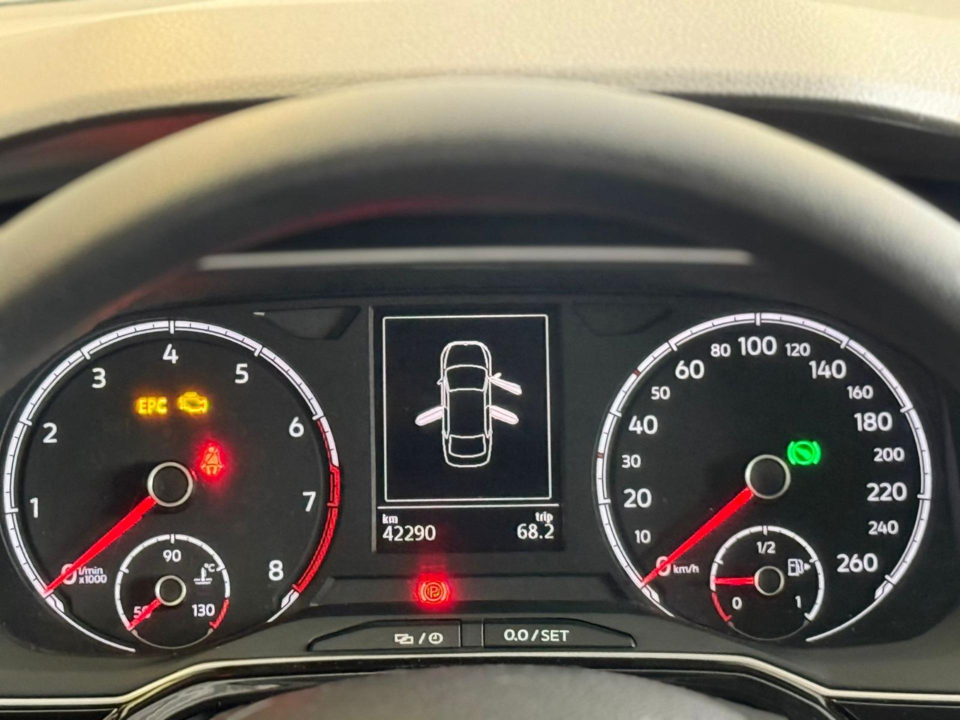 VOLKSWAGEN Virtus - Foto