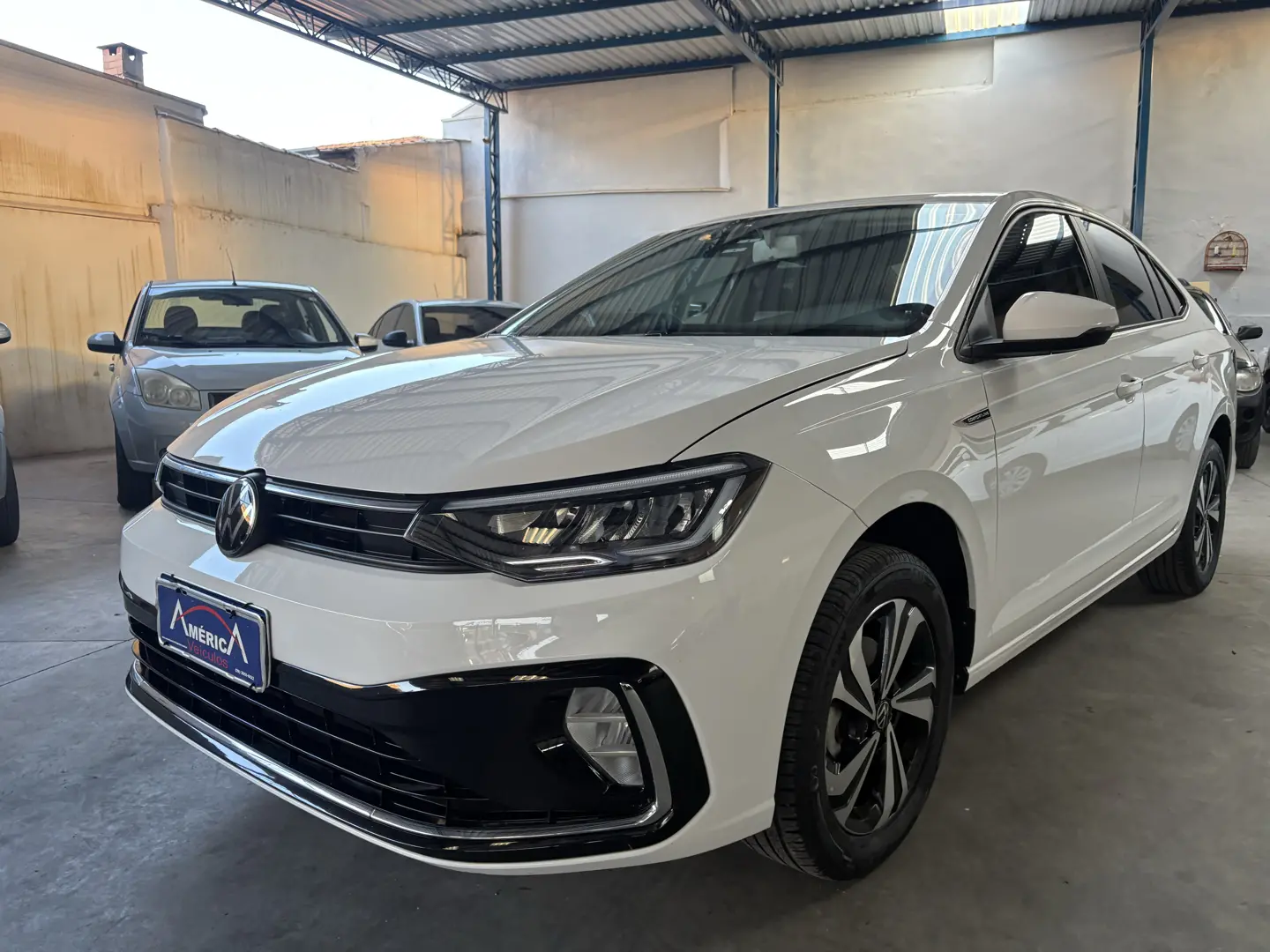 VOLKSWAGEN Virtus - Foto