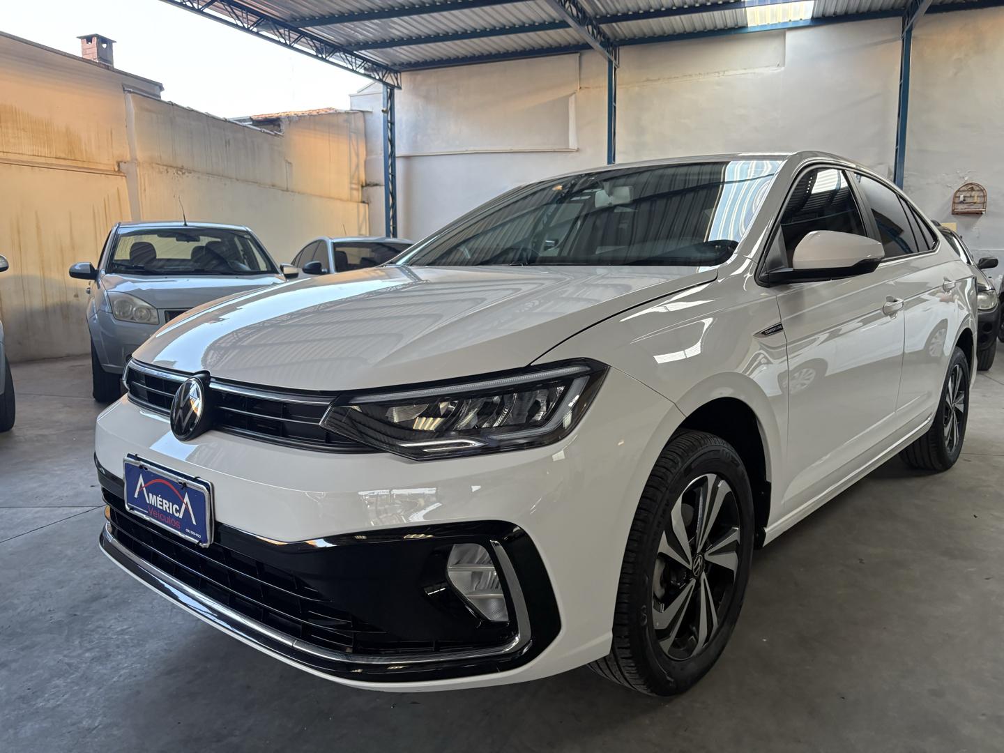 VOLKSWAGEN Virtus - Foto