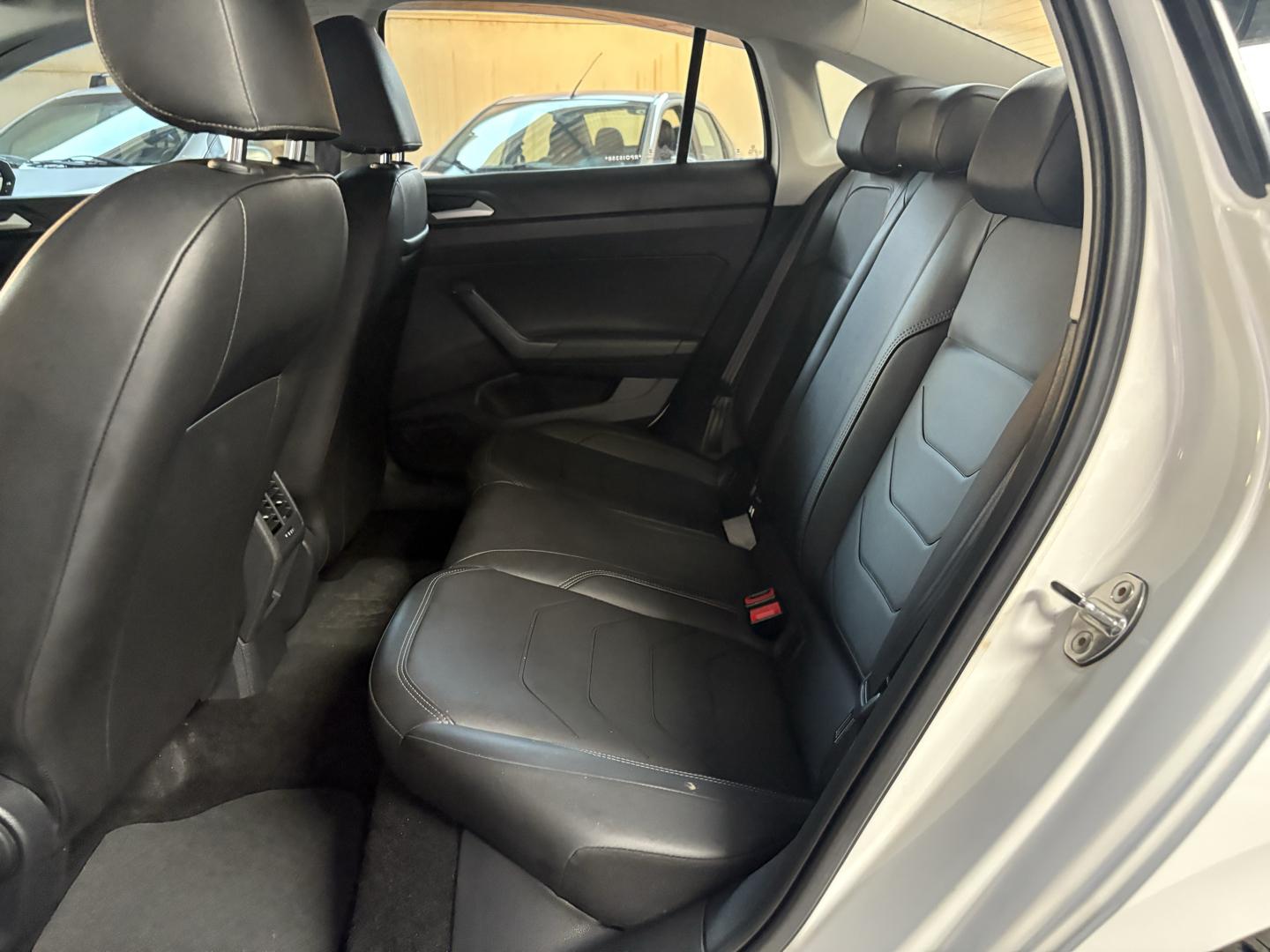 VOLKSWAGEN Virtus - Foto