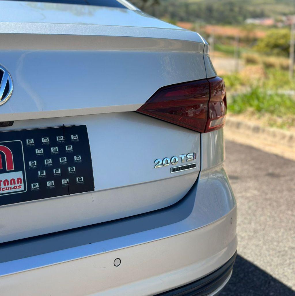 VOLKSWAGEN Virtus - Foto