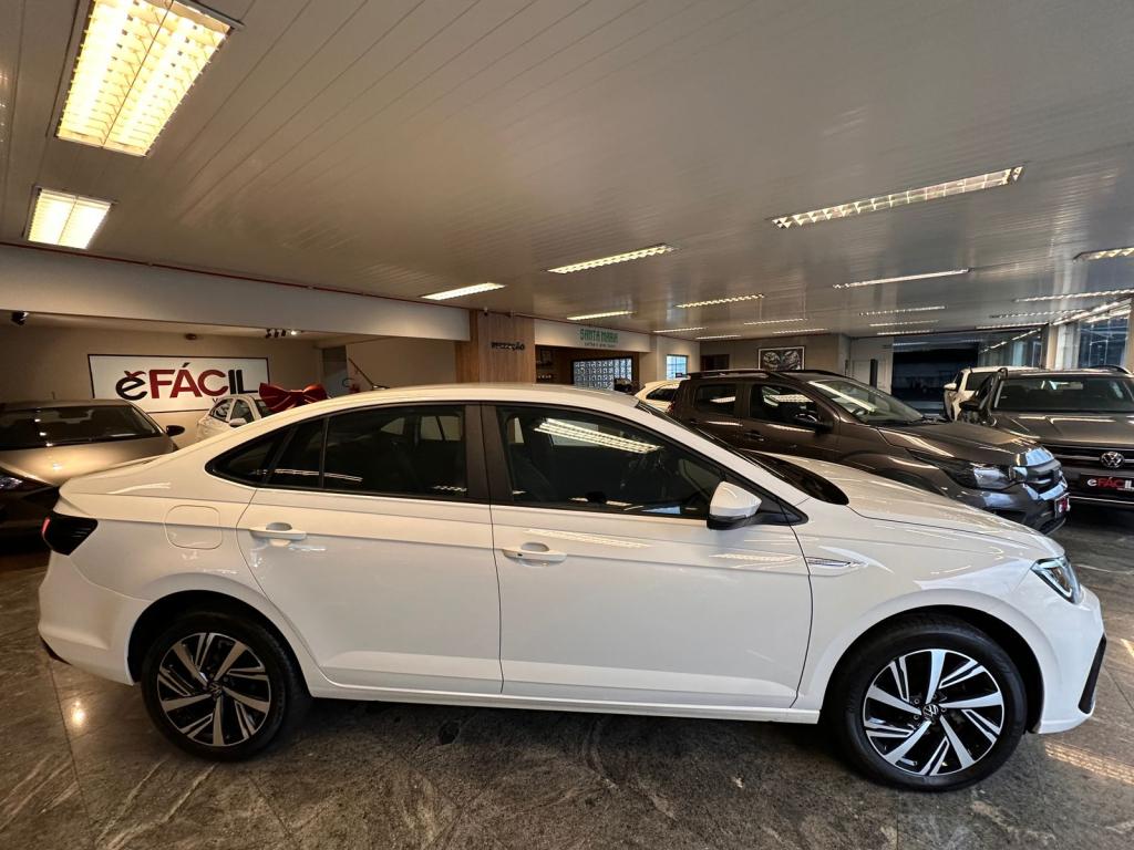 VOLKSWAGEN Virtus - Foto