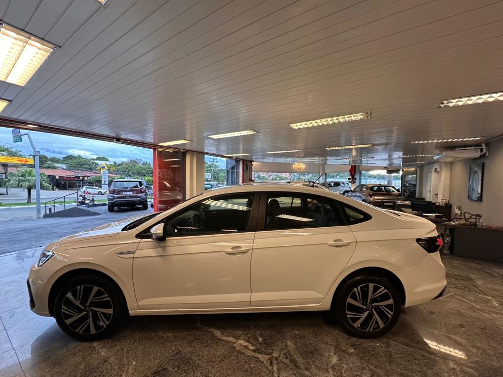 VOLKSWAGEN Virtus - Foto