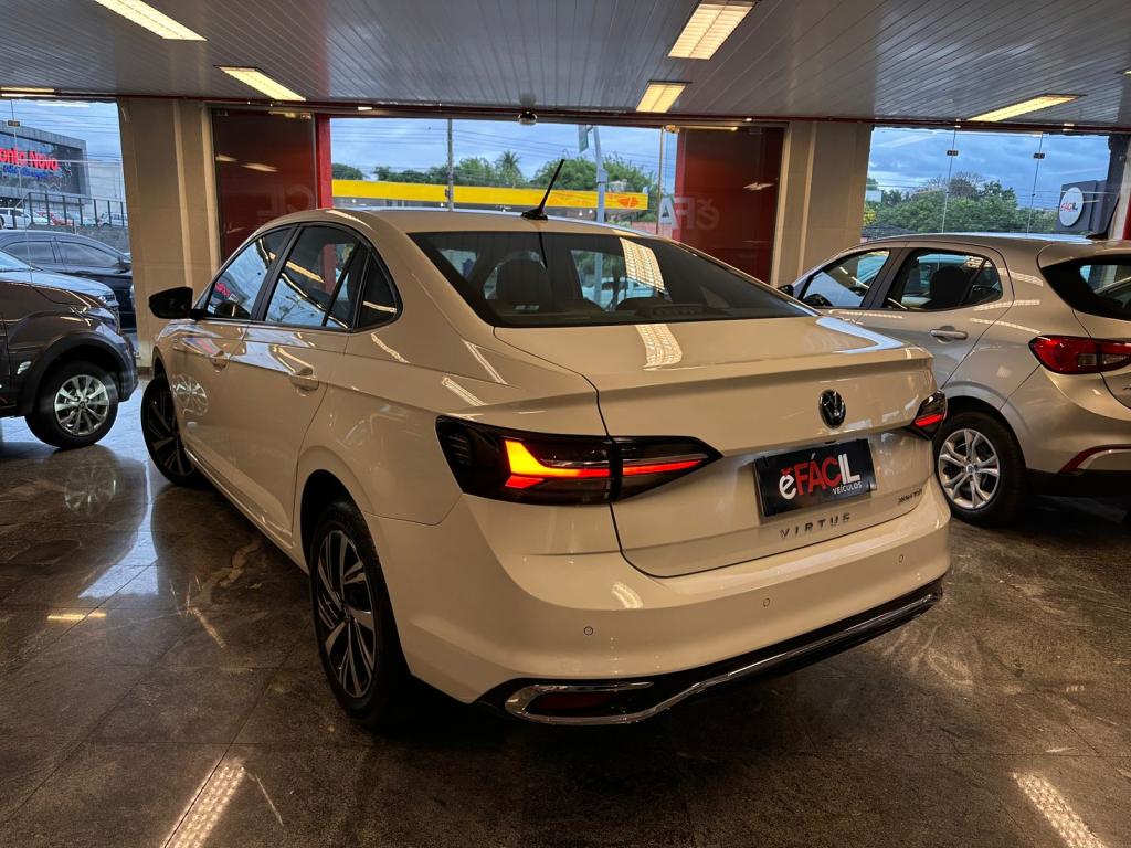 VOLKSWAGEN Virtus - Foto