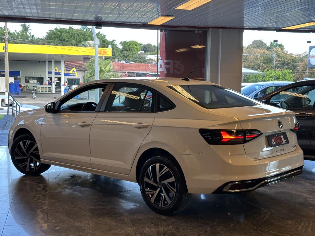 VOLKSWAGEN Virtus - Foto