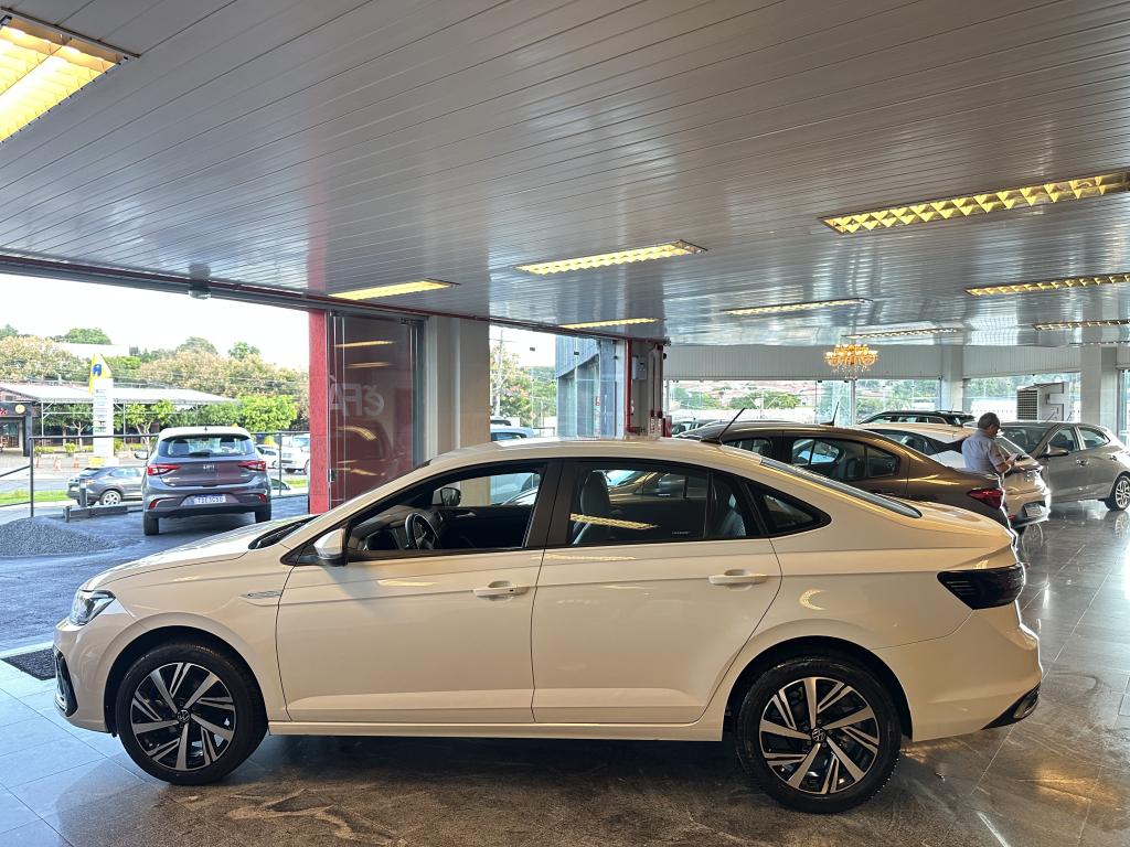 VOLKSWAGEN Virtus - Foto