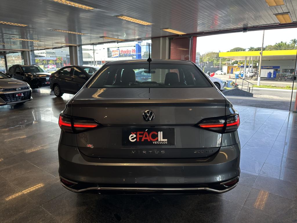 VOLKSWAGEN Virtus - Foto
