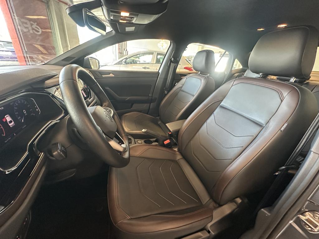 VOLKSWAGEN Virtus - Foto