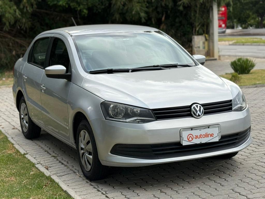 VOLKSWAGEN Voyage - Foto