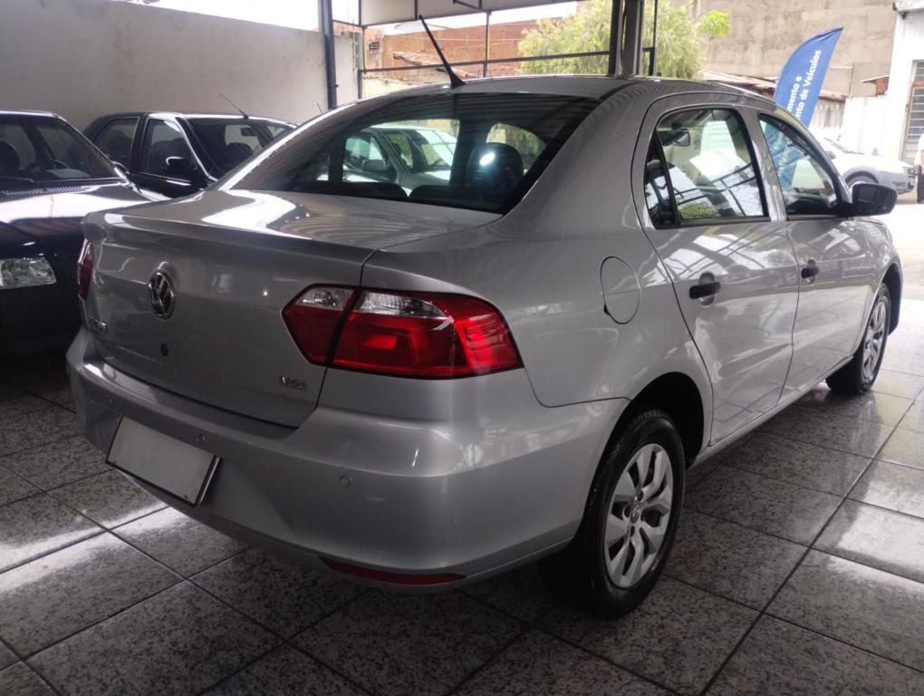 VOLKSWAGEN Voyage - Foto