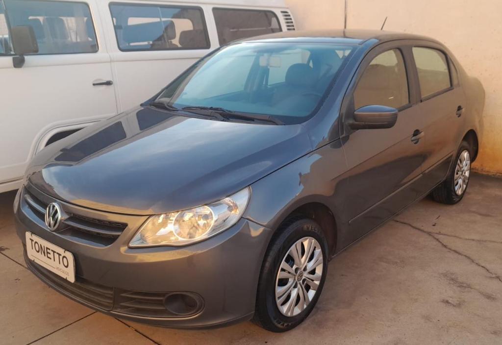 VOLKSWAGEN Voyage - Foto