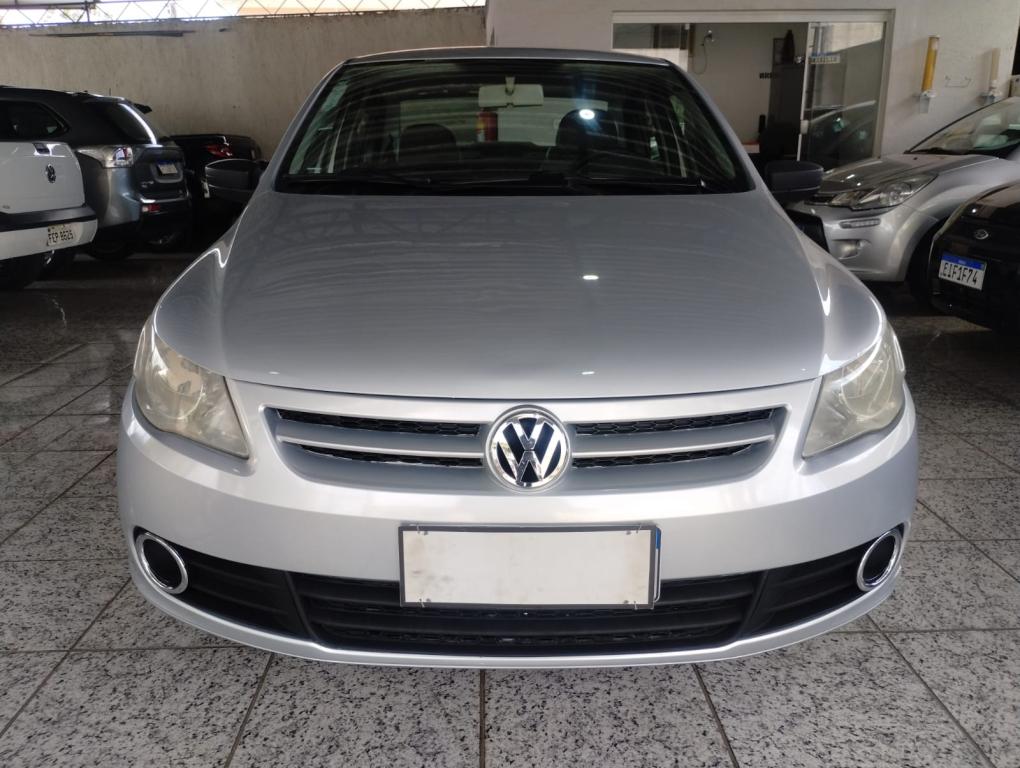 VOLKSWAGEN Voyage - Foto