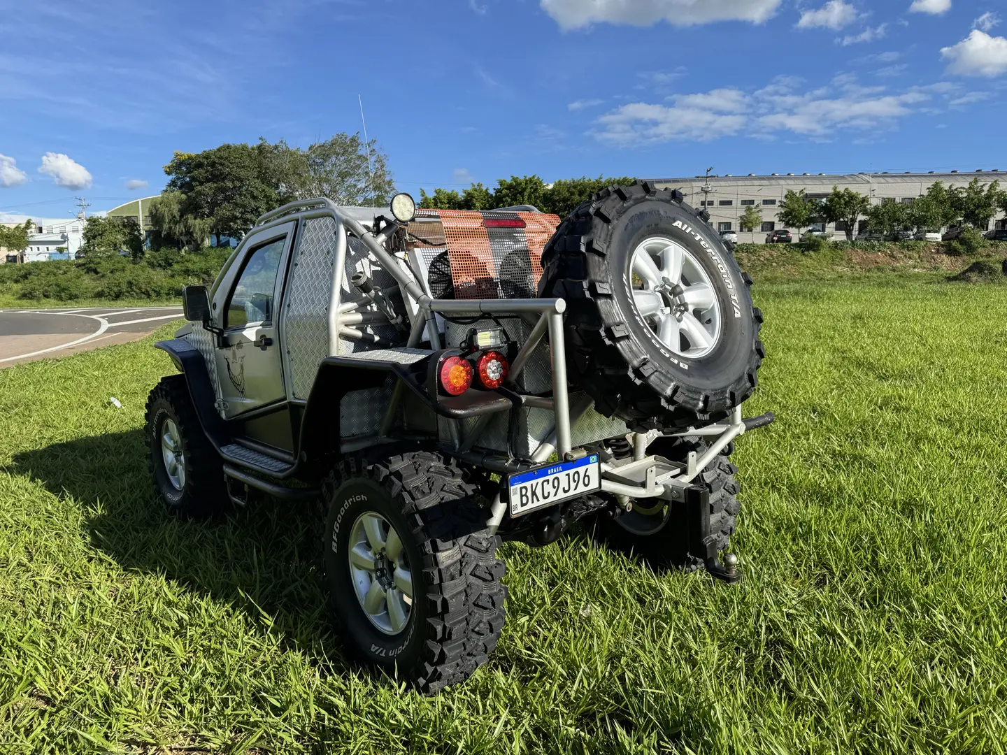 WILLYS OVERLAND Jeep - Foto