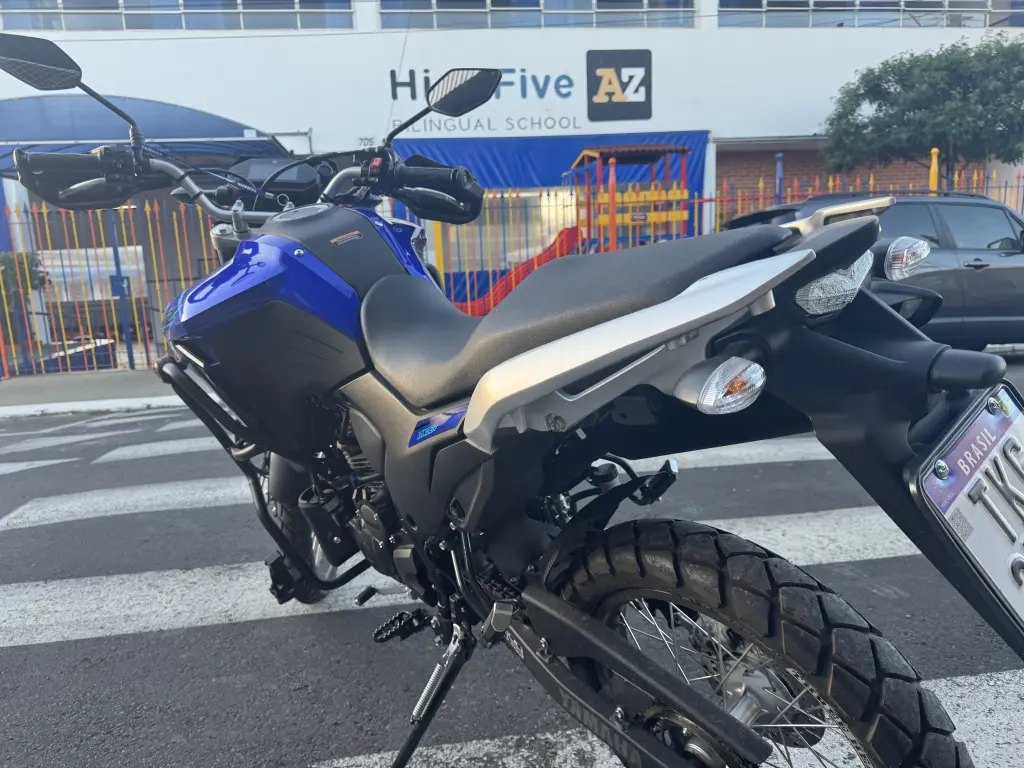 YAMAHA XTZ 250 - Foto
