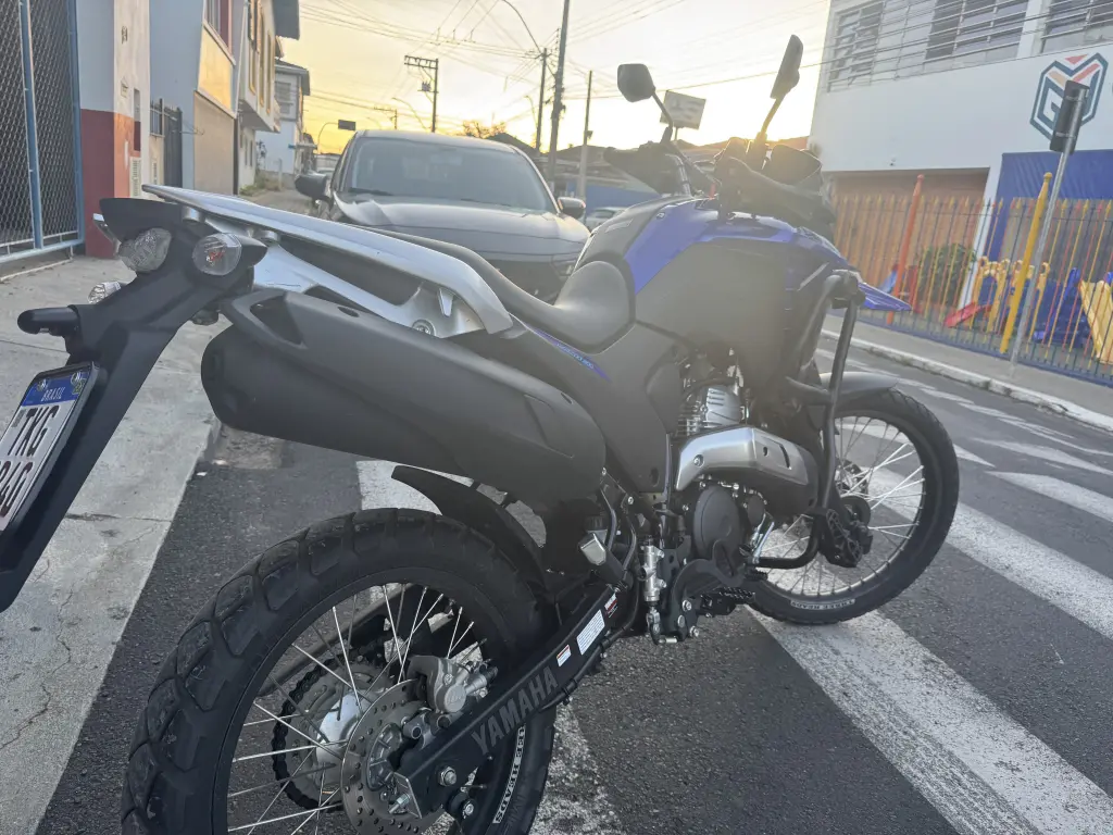 YAMAHA XTZ 250 - Foto