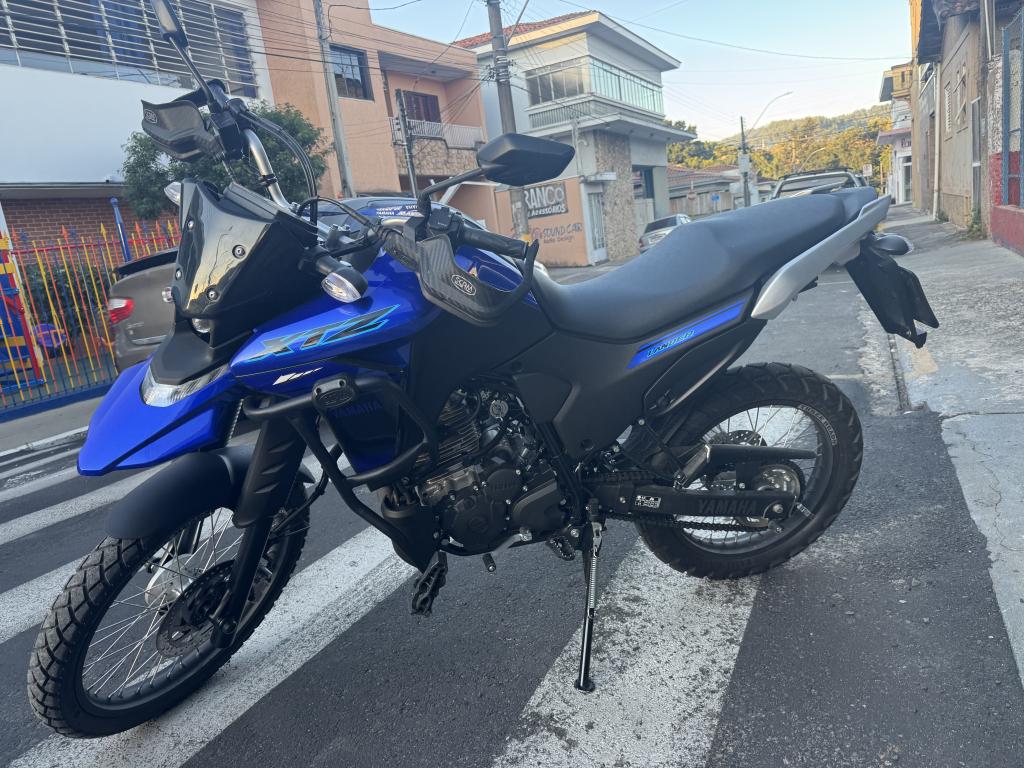 YAMAHA XTZ 250 - Foto