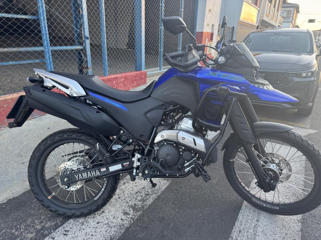 YAMAHA XTZ 250 - Foto