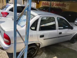 CHEVROLET Corsa Sedan 1.0 4P CLASSIC