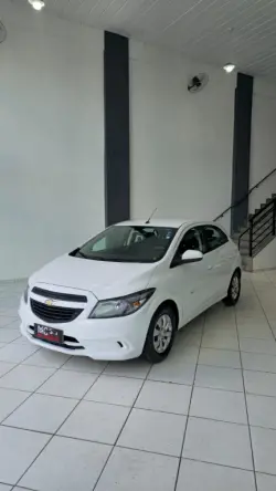 CHEVROLET Onix Hatch 1.0 4P FLEX JOY
