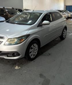 CHEVROLET Onix Hatch 1.4 4P FLEX LT