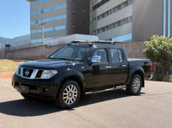 NISSAN Frontier 2.5 SEL 4X4 TURBO DIESEL CABINE DUPLA AUTOMÁTICO