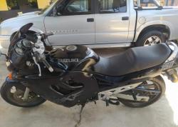 SUZUKI GSX 750 F 