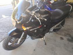 SUZUKI GSX 750 F 