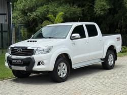 TOYOTA Hilux Caminhonete 3.0 4P SRV DIESEL CABINE DUPLA