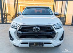 TOYOTA Hilux Caminhonete 2.8 16V SRX 4X4 TURBO DIESEL CABINE DUPLA AUTOM�TICO