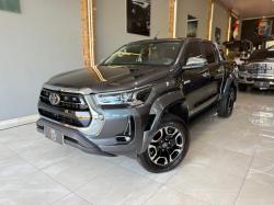 TOYOTA Hilux Caminhonete 2.8 4P SRX 4X4 TURBO DIESEL AUTOMÁTICO