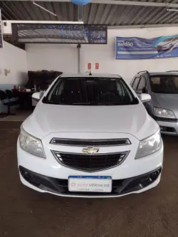 CHEVROLET Onix Hatch 1.0 4P FLEX LT