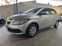 CHEVROLET Onix Hatch 1.4 4P FLEX LT