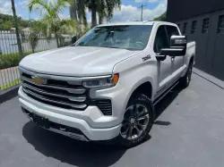 CHEVROLET Silverado 5.3 V8 1500 HIGH COUNTRY CABINE DUPLA 4X4 AUTOMTICO