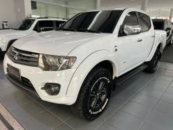 MITSUBISHI L 200 Triton 