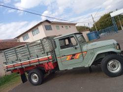 TOYOTA Bandeirante 3.7 4X4 DIESEL TETO RGIDO