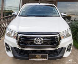 TOYOTA Hilux Caminhonete 2.8 16V SRV 4X4 DIESEL CABINE DUPLA AUTOMTICO