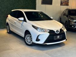 TOYOTA Yaris Hatch 1.5 16V 4P FLEX XL MULTIDRIVE AUTOMTICO CVT