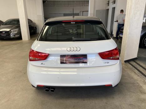 AUDI A1 1.4 16V 4P TFSI SPORTBACK ATRACTION S-TRONIC AUTOM�TICO, Foto 5