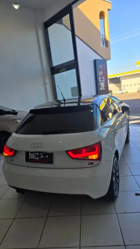 AUDI A1 1.4 16V TFSI ATRACTION S-TRONIC AUTOMTICO, Foto 6