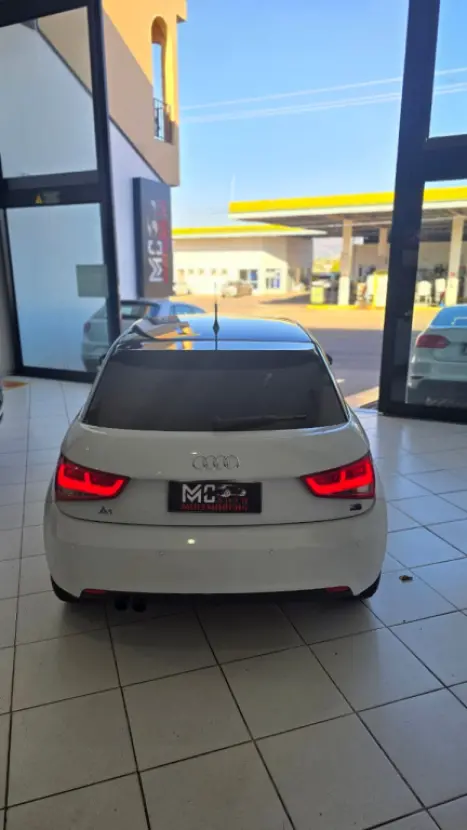 AUDI A1 1.4 16V TFSI ATRACTION S-TRONIC AUTOMTICO, Foto 7