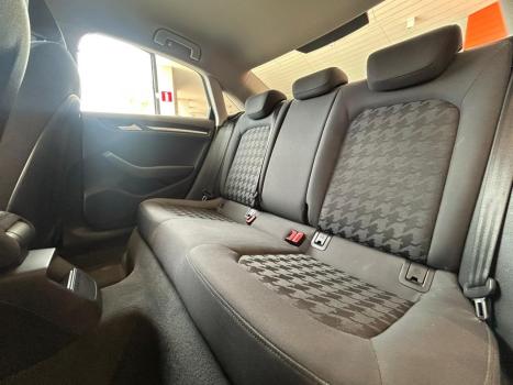 AUDI A3 Sedan 1.4 16V 4P 35 TFSI S LINE TIPTRONIC AUTOMTICO, Foto 19