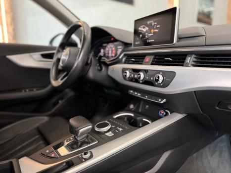 AUDI A4 2.0 16V 4P TFSI AMBIENTE MULTITRONIC AUTOM�TICO, Foto 10
