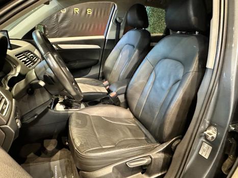 AUDI Q3 1.4 4P TFSI AMBITION S-TRONIC AUTOM�TICO, Foto 3